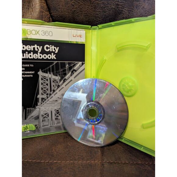 Grand Theft Auto IV ( 4 ) (Xbox 360, 2008) Liberty City Guidebook Included - Picture 4 of 5